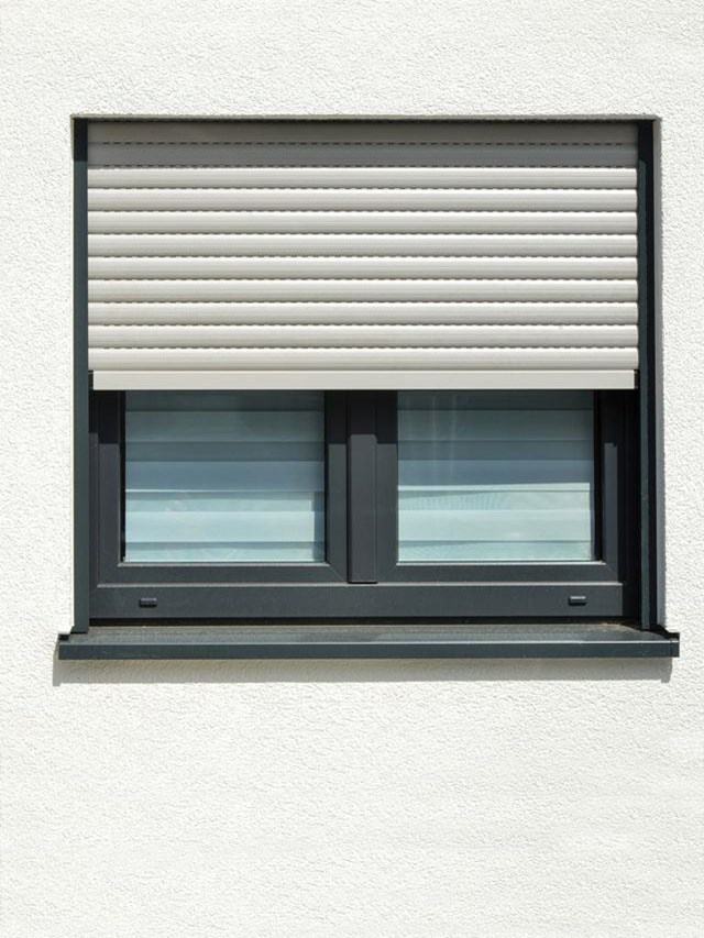 Instalamos y reparamos persianas y estores en Ferrol