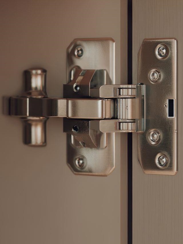 Suministramos accesorios metálicos en Ferrol